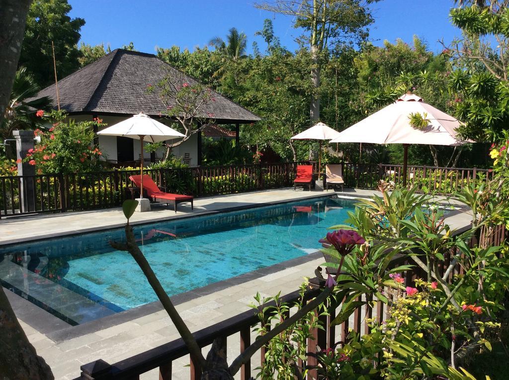 Taman Dewi Sri Villa Et Bungalow Pemuteran Extérieur photo